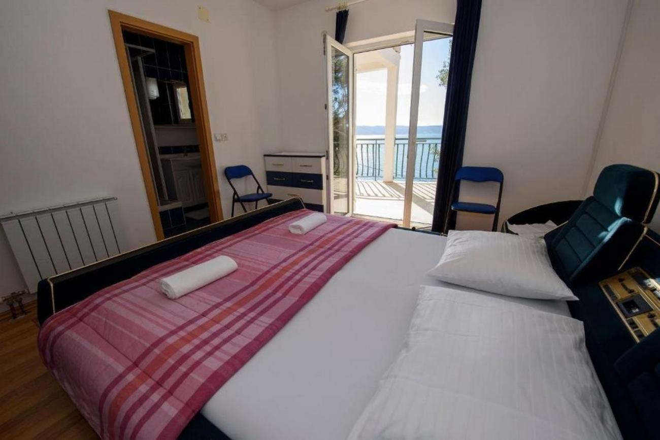 Apartments By The Sea Suhi Potok, Omis - 14555 Jesenice  Rom bilde